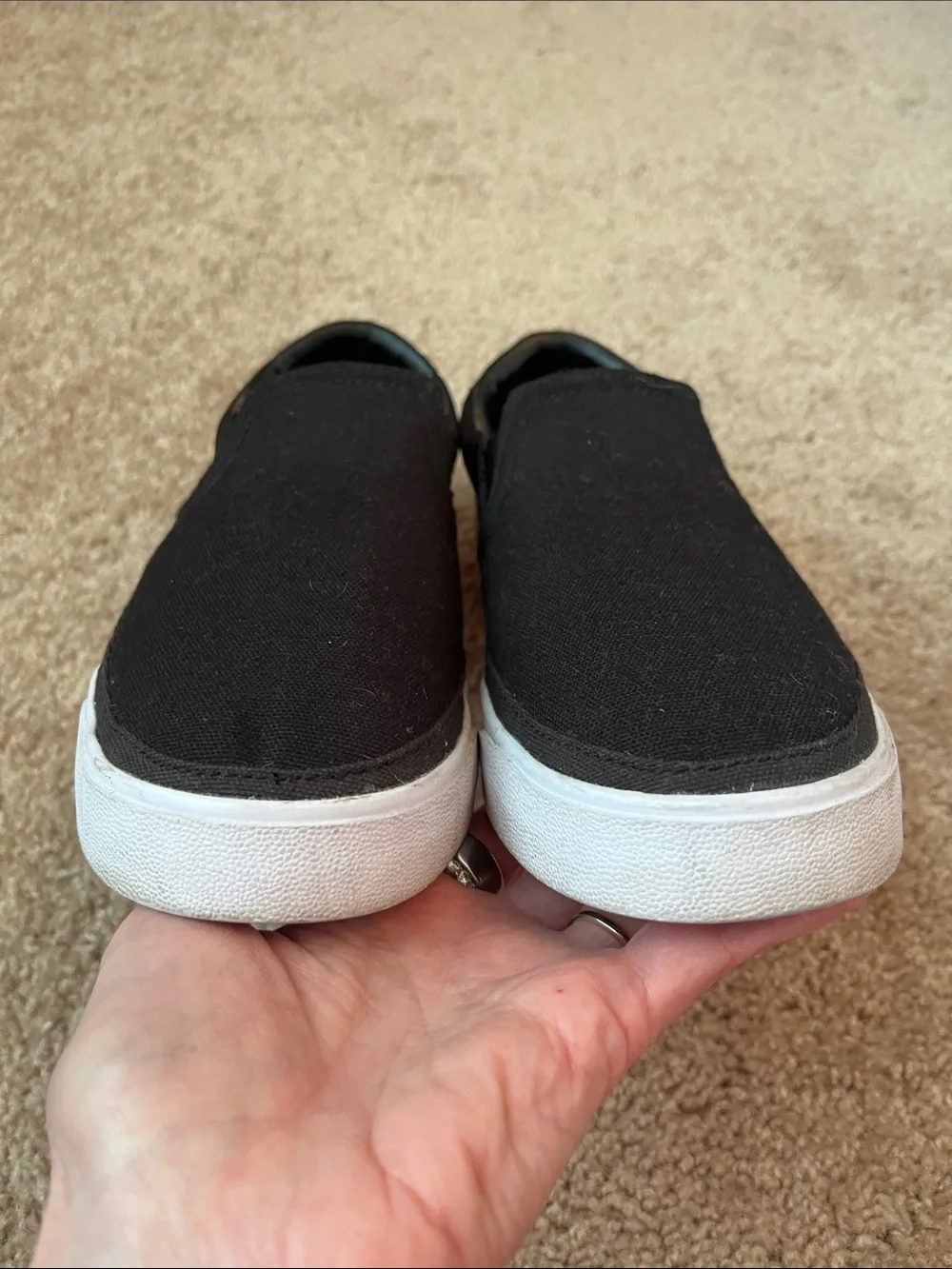 Nike Court Legacy Slip Ons